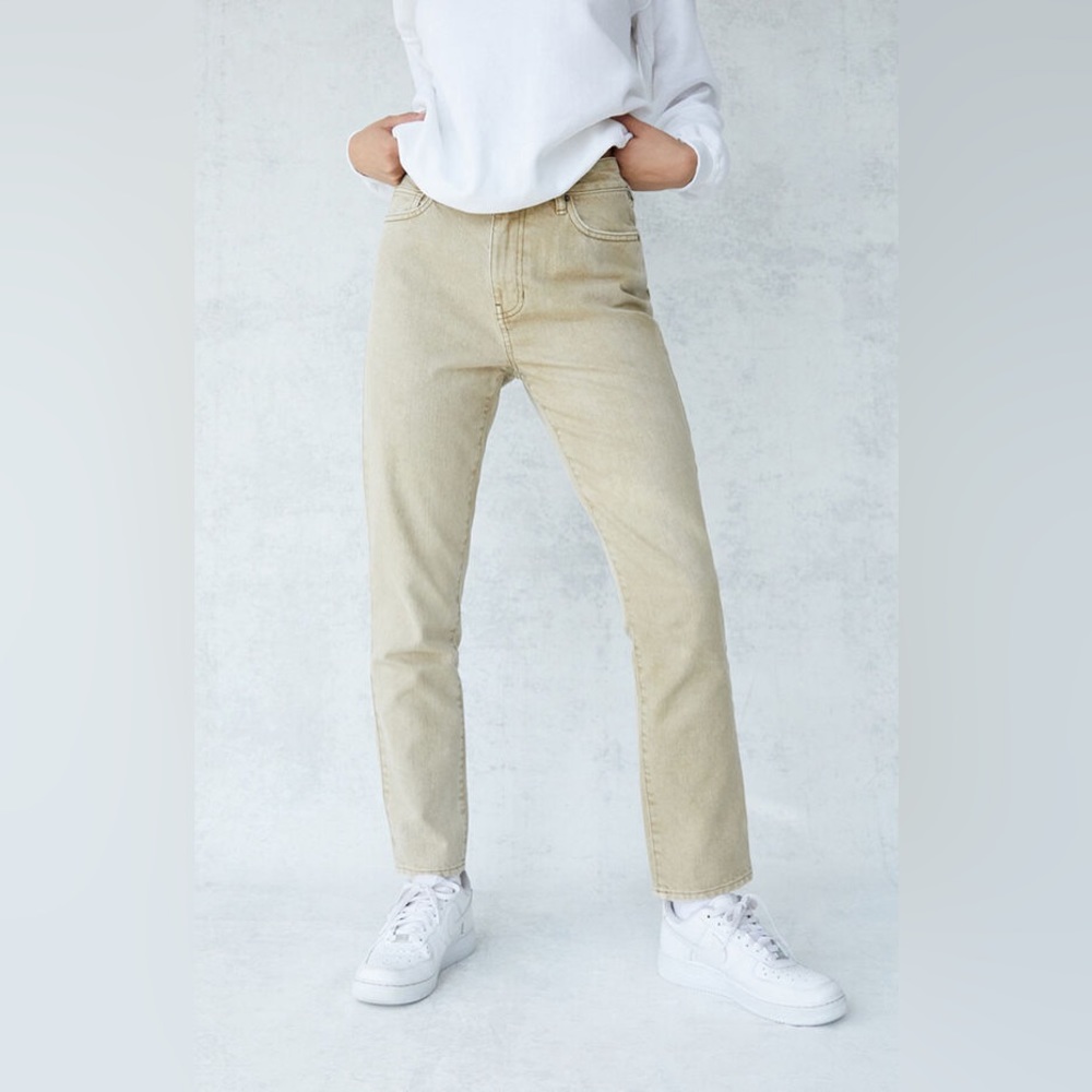 PacSun Women's Straight Leg Jeans - Light Tan - Picture 4 of 14